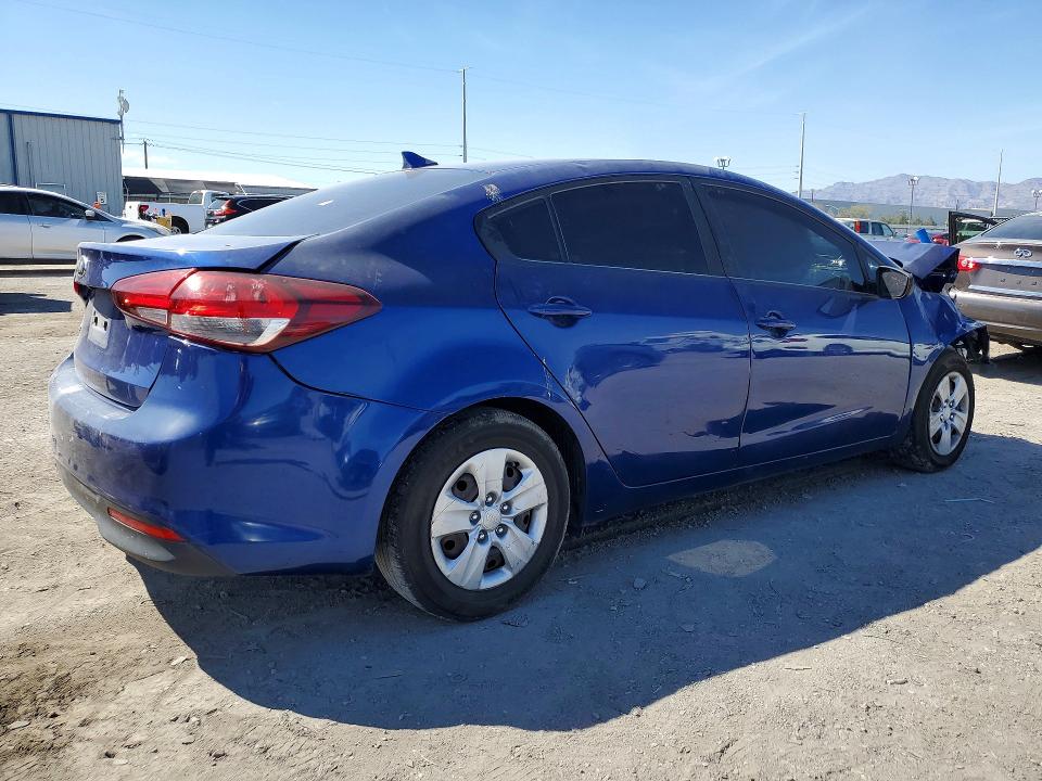 Продажа на аукционе авто 2017 Kia Forte, vin: 3KPFL4A7XHE099367, номер лота: 48709326
