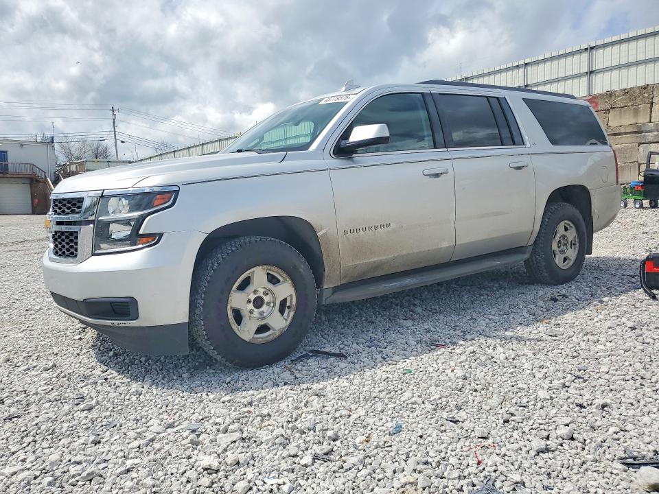 48779576 :رقم المزاد ، 1GNSKHKC5JR242893 vin ، 2018 Chevrolet Suburban مزاد بيع