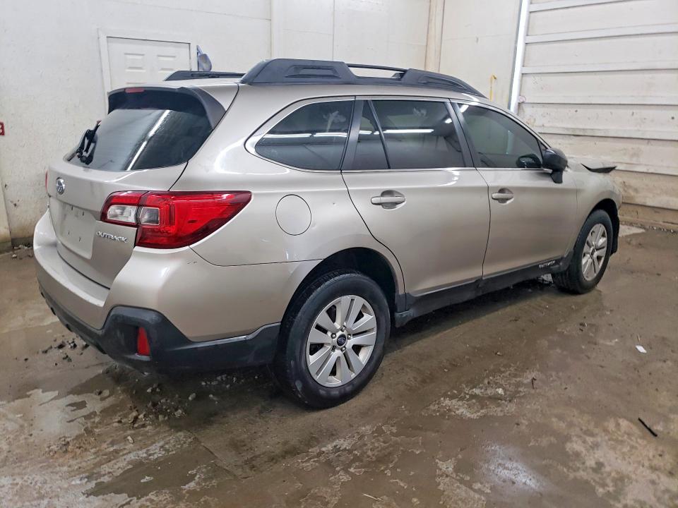 Продаж на аукціоні авто 2018 Subaru Outback, vin: 4S4BSAAC0J3267961, номер лоту: 49929236
