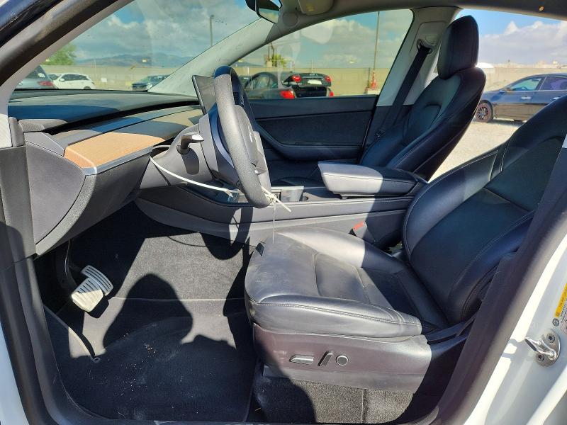 47988026 :رقم المزاد ، 7SAYGDEF9NF390787 vin ، 2022 Tesla Model Y مزاد بيع