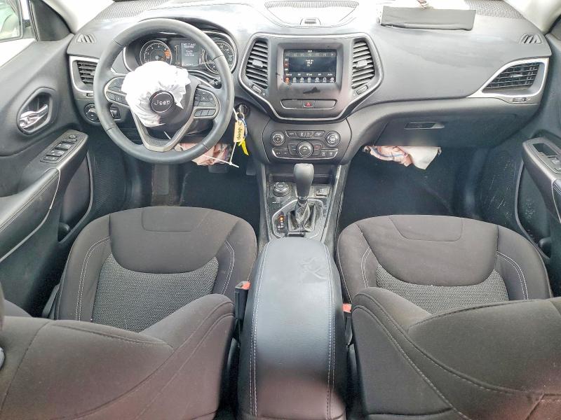 49632356 :رقم المزاد ، 1C4PJMCB7KD280575 vin ، 2019 Jeep Cherokee مزاد بيع