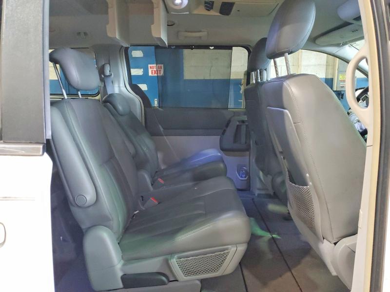 2010 Chrysler Town & Country მანქანა იყიდება აუქციონზე, vin: 2A4RR5D17AR104287, აუქციონის ნომერი: 49311446