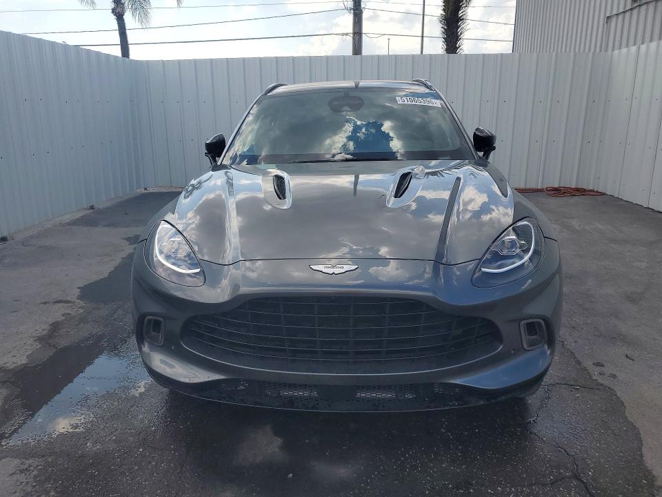 51065396 :رقم المزاد ، SCFVUJAW5MTV03824 vin ، 2021 Aston Martin Dbx مزاد بيع