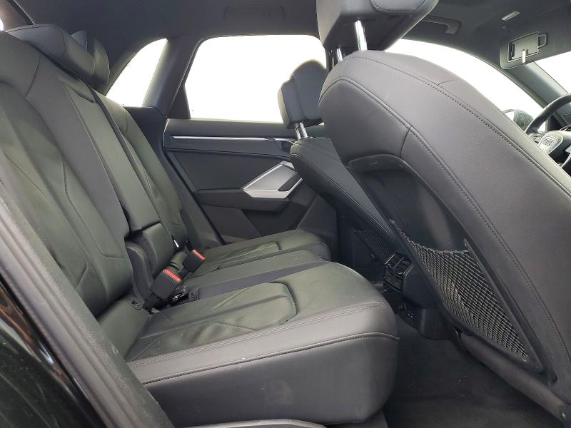 49763916 :رقم المزاد ، WA1DECF39L1024814 vin ، 2020 Audi Q3 مزاد بيع