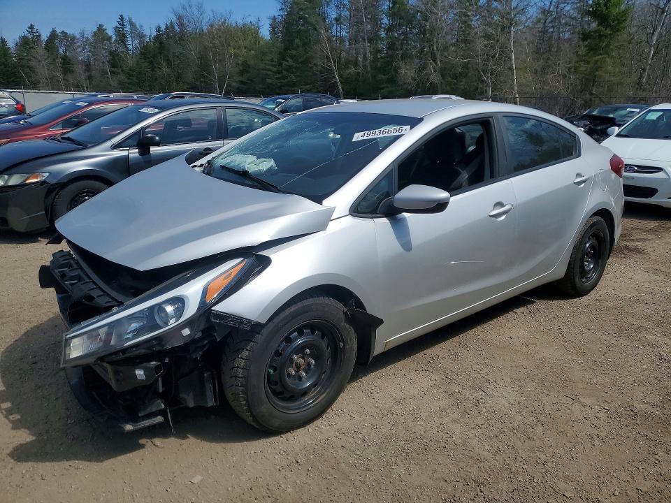 49936656 :رقم المزاد ، 3KPFL4A78JE268288 vin ، 2018 Kia Forte مزاد بيع