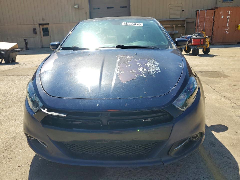 51502126 :رقم المزاد ، 1C3CDFBBXFD111521 vin ، 2015 Dodge Dart مزاد بيع