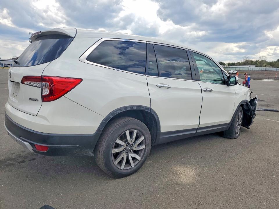 Продажа на аукционе авто 2019 Honda Pilot, vin: 5FNYF6H32KB025554, номер лота: 50642086