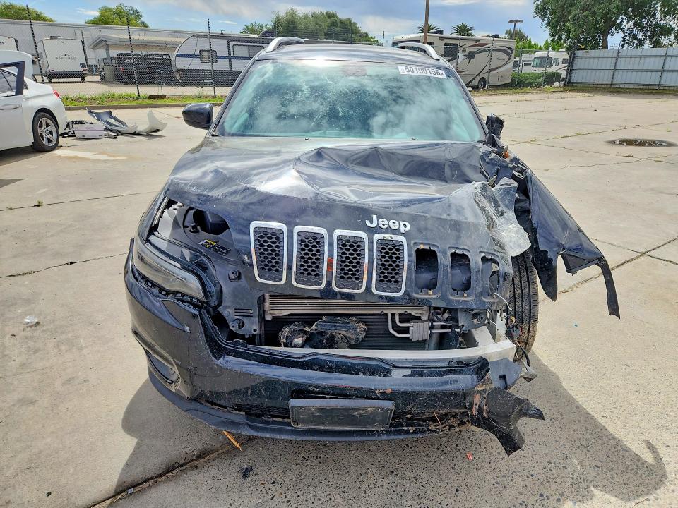 50190156 :رقم المزاد ، 1C4PJLCBXKD262033 vin ، 2019 Jeep Cherokee مزاد بيع