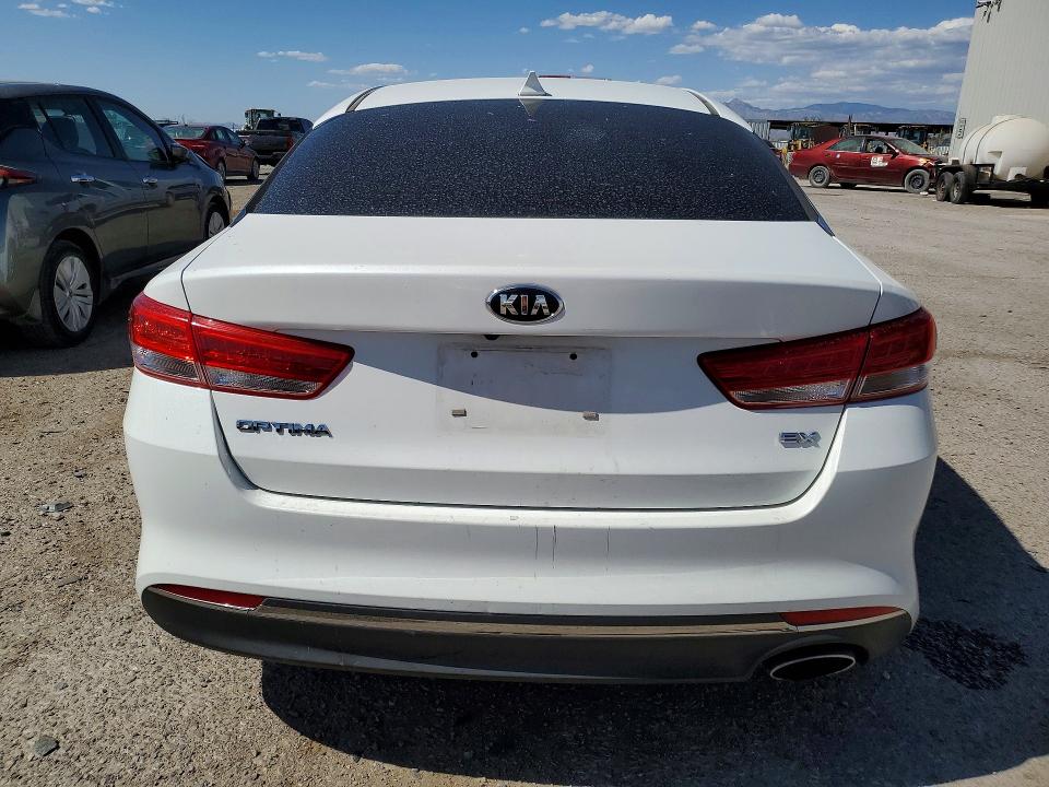 Продажа на аукционе авто 2016 Kia Optima, vin: 5XXGU4L38GG120458, номер лота: 50670236