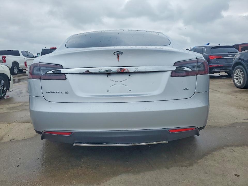 Aukcja sprzedaży 2013 Tesla Model S, vin: 5YJSA1CN5DFP15737, numer aukcji: 51706136