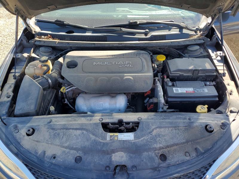 2015 Chrysler 200 მანქანა იყიდება აუქციონზე, vin: 1C3CCCABXFN646331, აუქციონის ნომერი: 50636986