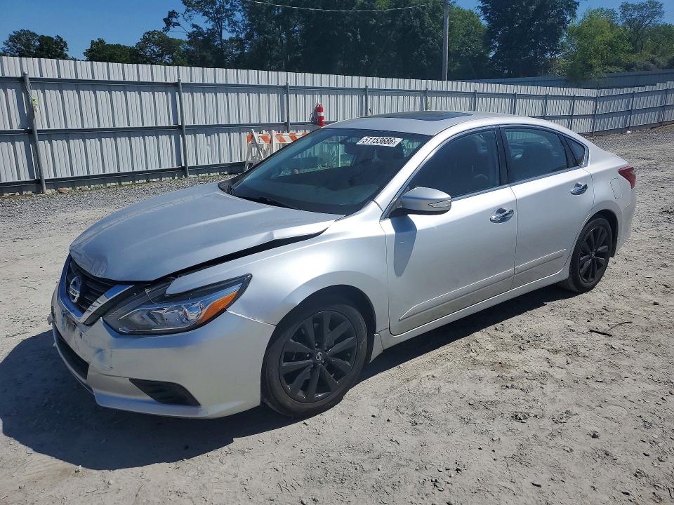 51153686 :رقم المزاد ، 1N4AL3AP2JC223798 vin ، 2018 Nissan Altima مزاد بيع