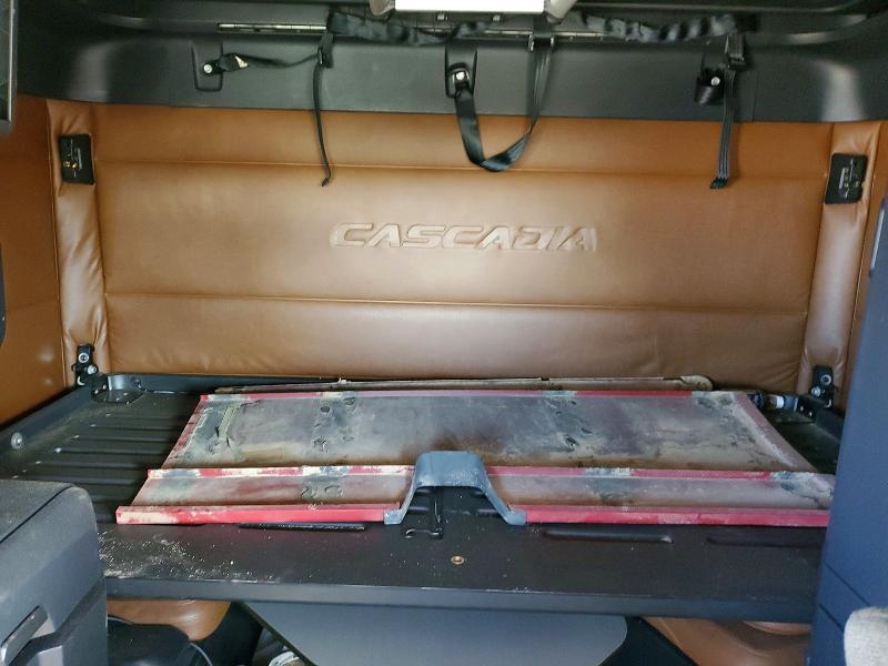 Продаж на аукціоні авто 2020 Freigliner Cascadia 126, vin: 3AKJHHDR7LSLM4929, номер лоту: 48627766