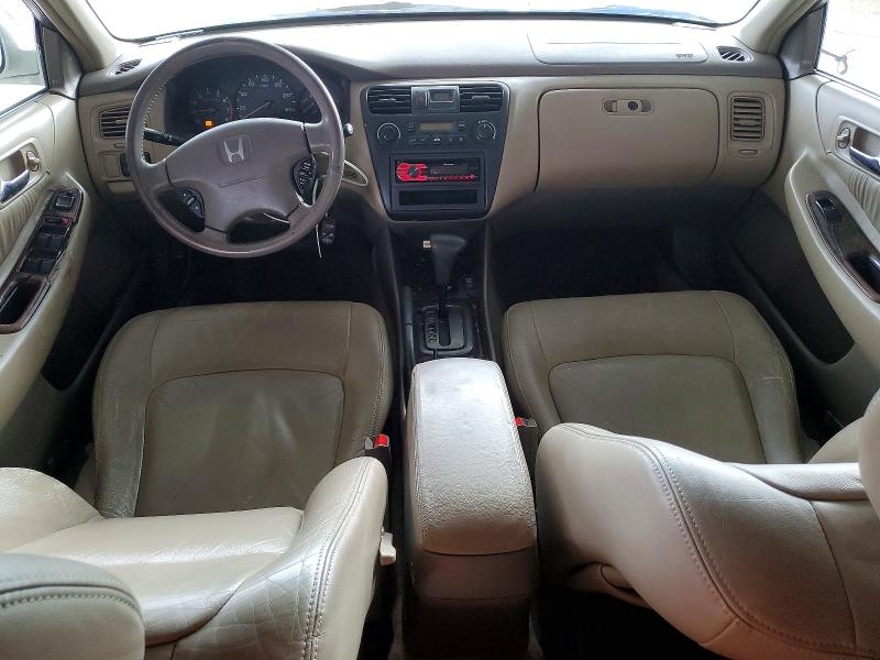 48441256 :رقم المزاد ، 1HGCG16581A043435 vin ، 2001 Honda Accord مزاد بيع
