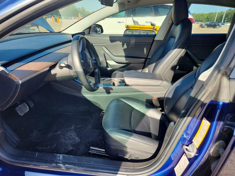 49223146 :رقم المزاد ، 5YJ3E1EAXJF059260 vin ، 2018 Tesla Model 3 مزاد بيع