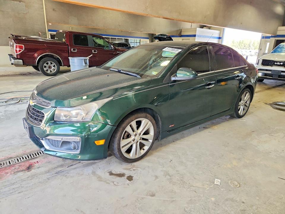 51338636 :رقم المزاد ، 1G1PG5SB0F7214517 vin ، 2015 Chevrolet Cruze مزاد بيع