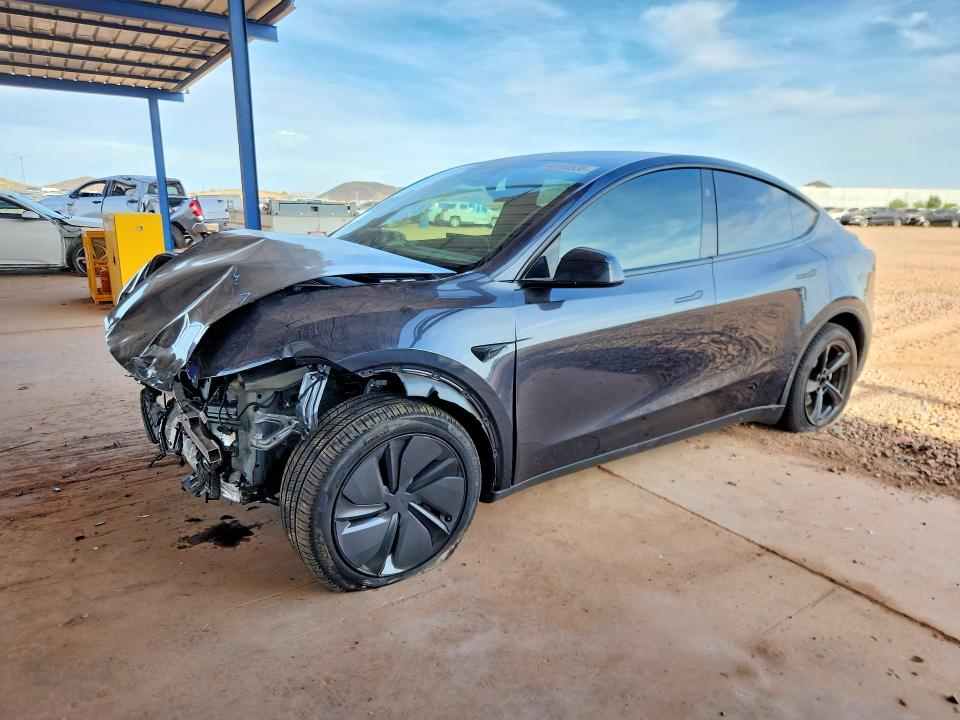 Auction sale of the 2026 Tesla Model Y, vin: 7SAYGDED6TF586827, lot number: 49164536