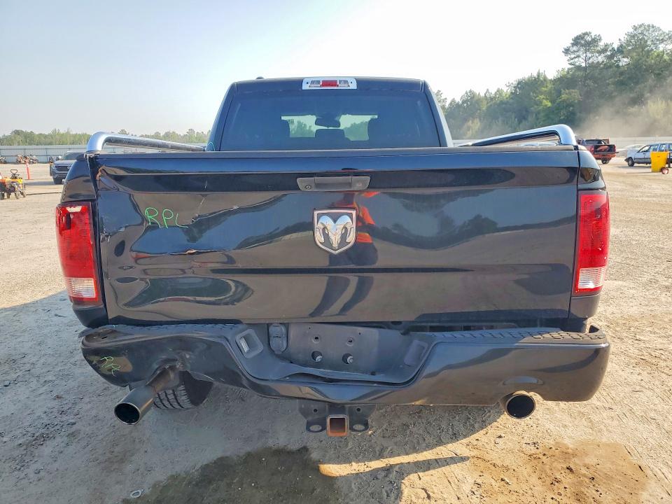 50614696 :رقم المزاد ، 1C6RR6FT5DS639106 vin ، 2013 Ram 1500 مزاد بيع