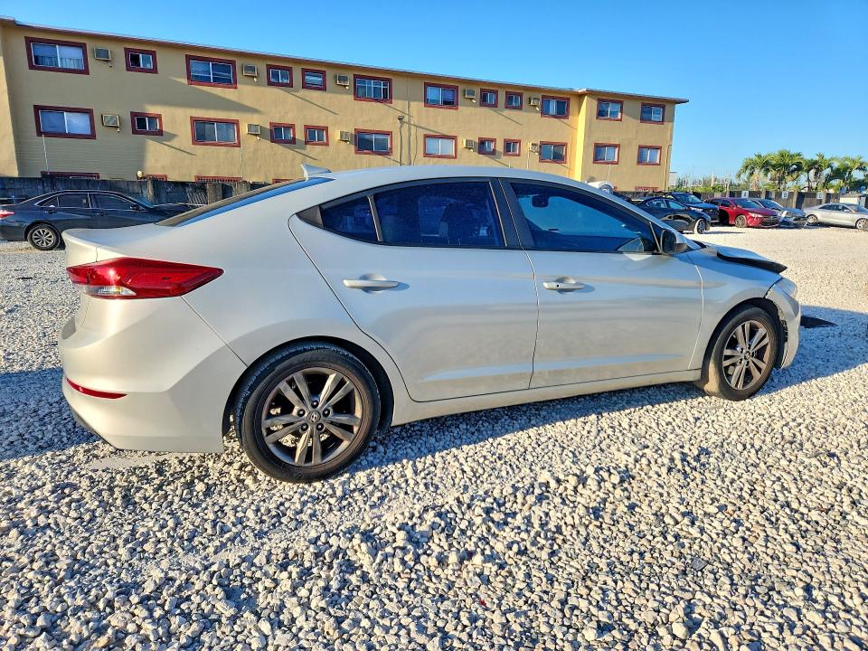 51569676 :رقم المزاد ، 5NPD84LF8HH127966 vin ، 2017 Hyundai Elantra مزاد بيع