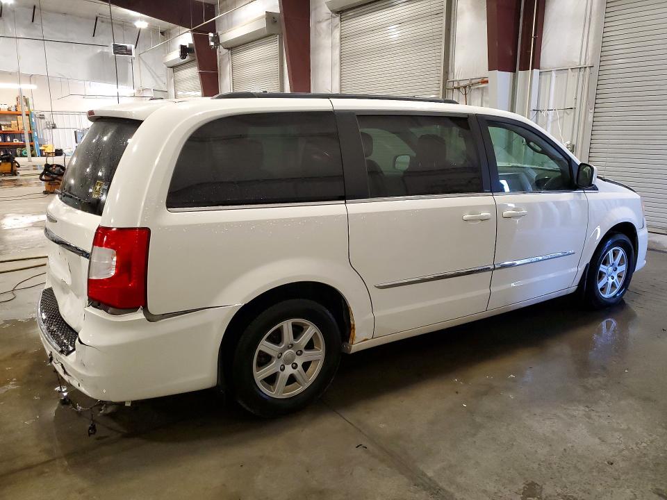 2011 Chrysler Town & Country მანქანა იყიდება აუქციონზე, vin: 2A4RR5DG4BR713486, აუქციონის ნომერი: 49926626