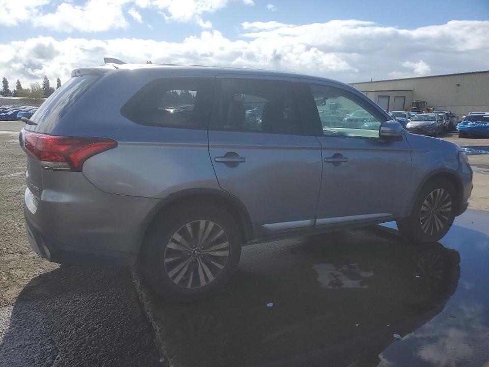 Aukcja sprzedaży 2019 Mitsubishi Outlander, vin: JA4AD3A38KZ050138, numer aukcji: 49517516