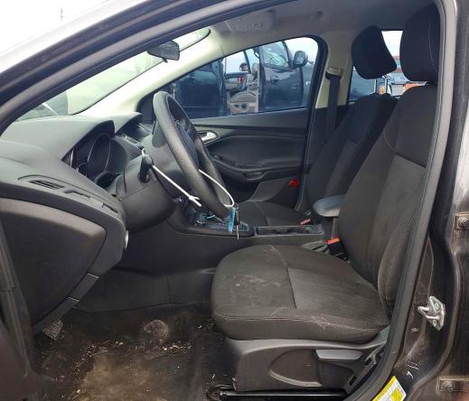 2015 Ford Focus მანქანა იყიდება აუქციონზე, vin: 1FADP3K21FL245383, აუქციონის ნომერი: 48455366