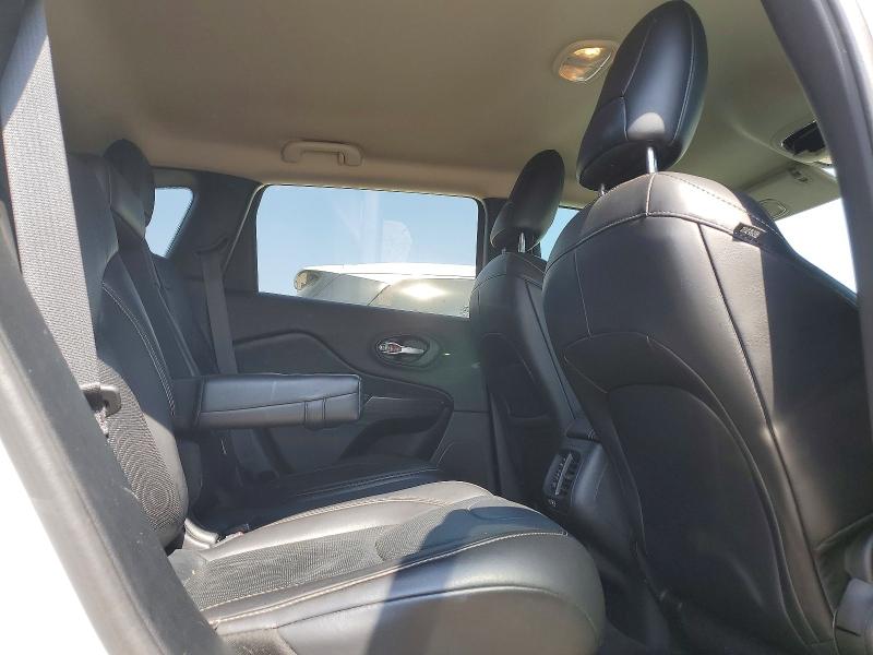 50586136 :رقم المزاد ، 1C4PJLDS5GW339384 vin ، 2016 Jeep Cherokee مزاد بيع