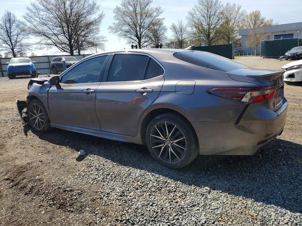 Продажа на аукционе авто 2023 Toyota Camry, vin: 4T1G11AK7PU831561, номер лота: 48625196