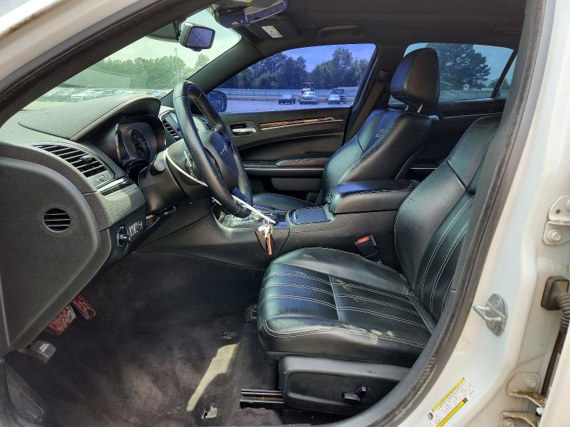 Продажа на аукционе авто 2018 Chrysler 300, vin: 2C3CCABG3JH240035, номер лота: 51088326