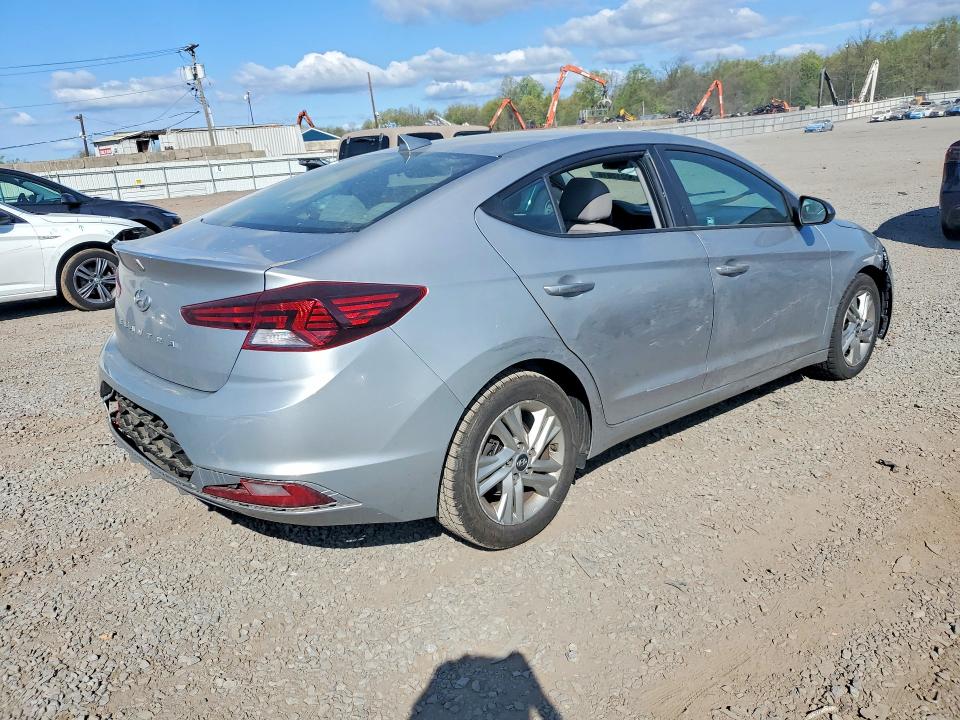 50212816 :رقم المزاد ، 5NPD84LF0LH590919 vin ، 2020 Hyundai Elantra مزاد بيع