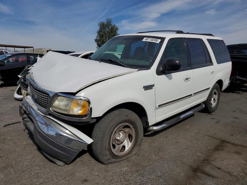 48718206 :رقم المزاد ، 1FMRU1568YLB17992 vin ، 2000 Ford Expedition مزاد بيع