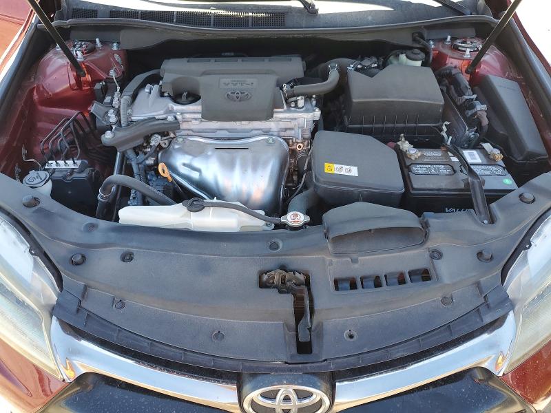 48996756 :رقم المزاد ، 4T1BF1FK0HU698759 vin ، 2017 Toyota Camry مزاد بيع