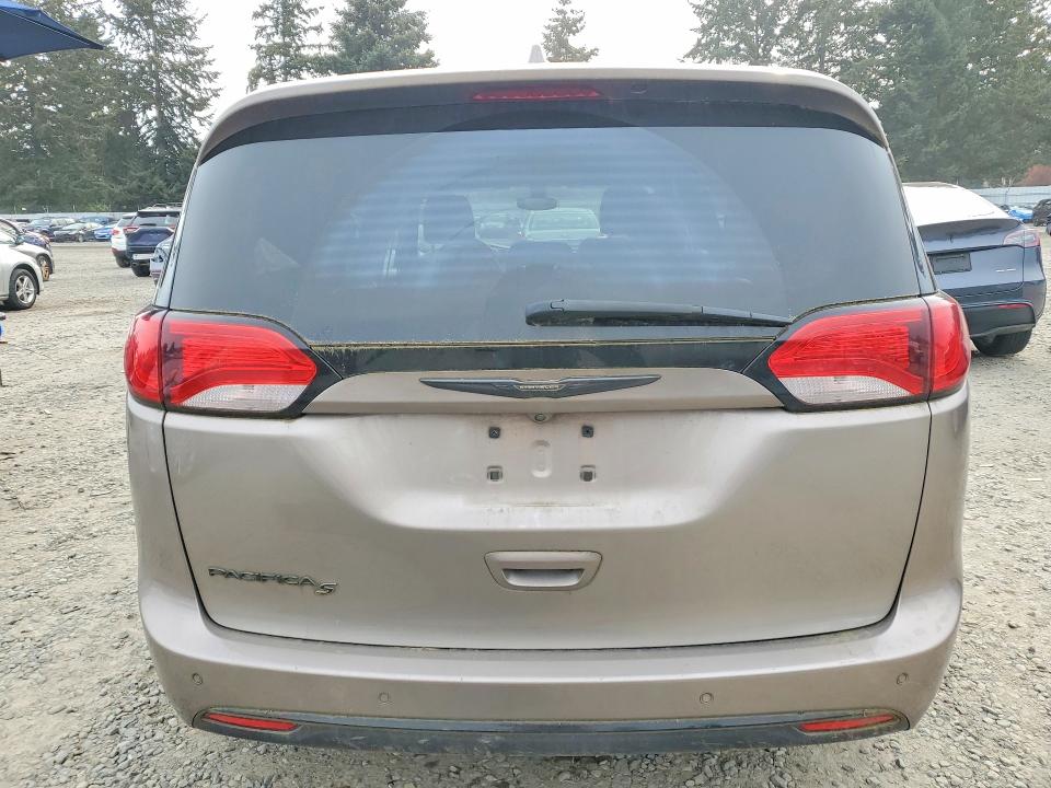 Aukcja sprzedaży 2018 Chrysler Pacifica, vin: 2C4RC1FGXJR305845, numer aukcji: 50054036