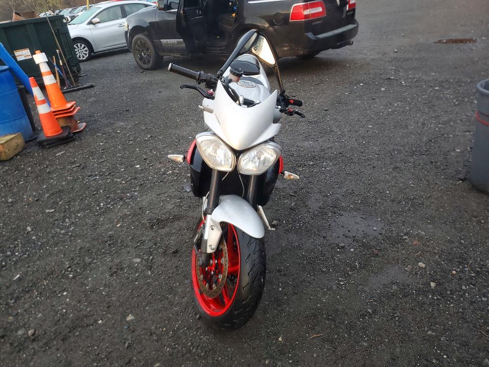 Продаж на аукціоні авто 2015 Triumph Motorcycle Street Triple, vin: SMTL03NE8FT685795, номер лоту: 47603666