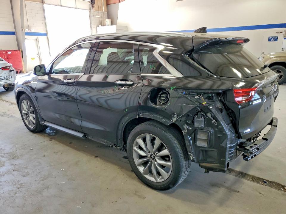 49608886 :رقم المزاد ، 3PCAJ5BB7MF105798 vin ، 2021 Infiniti Qx50 مزاد بيع