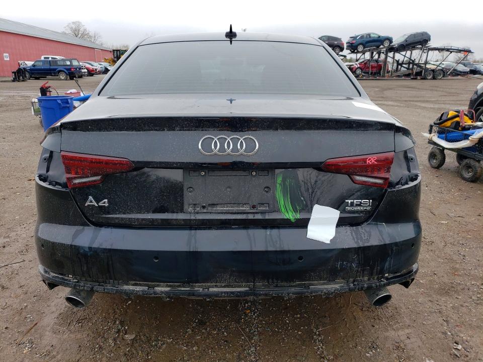 50099086 :رقم المزاد ، WAUNNAF40JA152652 vin ، 2018 Audi A4 مزاد بيع