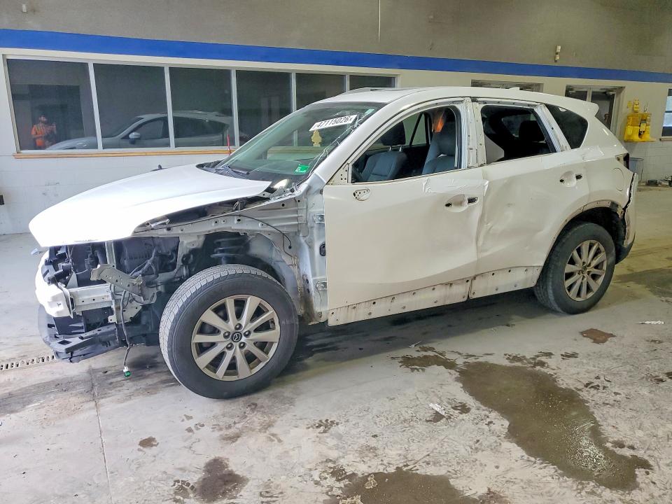 47115026 :رقم المزاد ، JM3KE4CY5G0811667 vin ، 2016 Mazda Cx-5 مزاد بيع