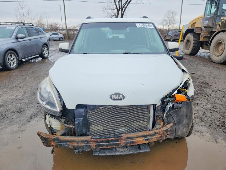 47695466 :رقم المزاد ، KNDJT2A68D7770910 vin ، 2013 Kia Soul مزاد بيع