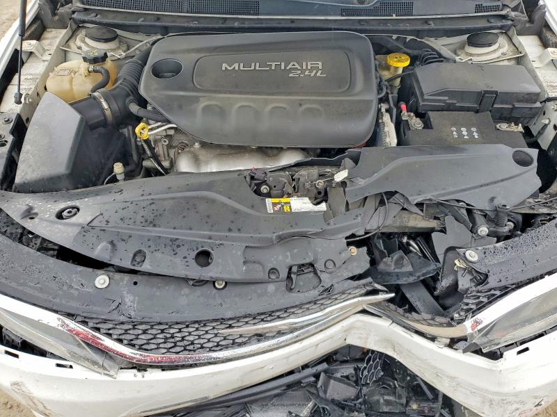 2015 Chrysler 200 მანქანა იყიდება აუქციონზე, vin: 1C3CCCAB4FN672570, აუქციონის ნომერი: 48223916