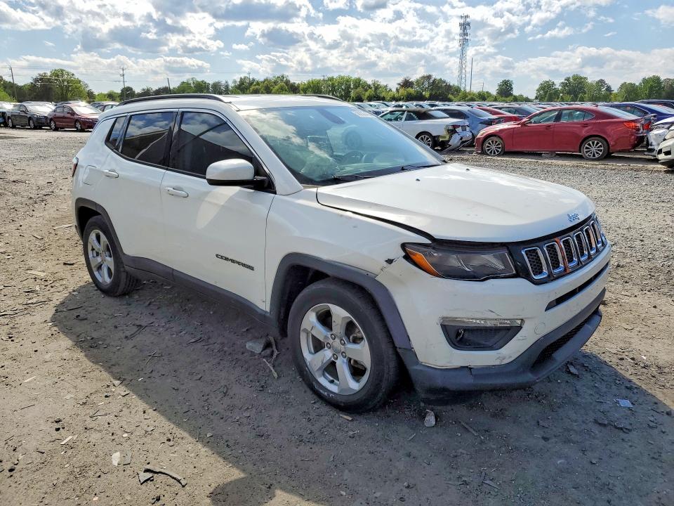 50220456 :رقم المزاد ، 3C4NJCBB5KT851509 vin ، 2019 Jeep Compass مزاد بيع