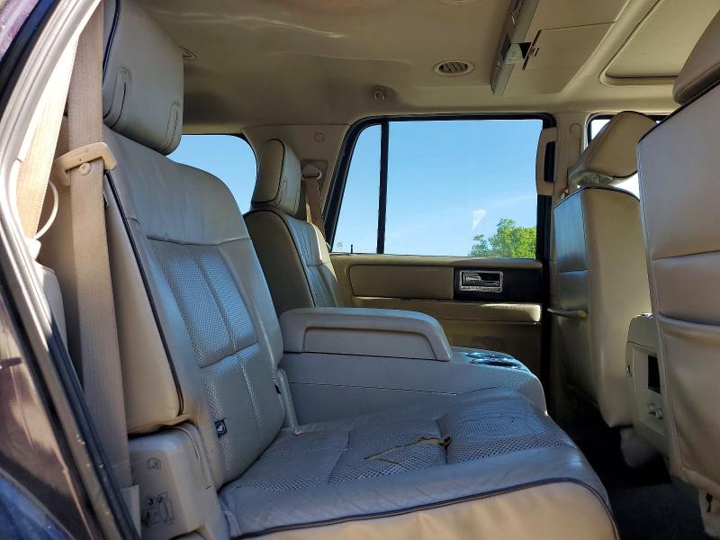 Продажа на аукционе авто 2007 Lincoln Townhouse Navigator, vin: 5LMFU28577LJ00835, номер лота: 51456286