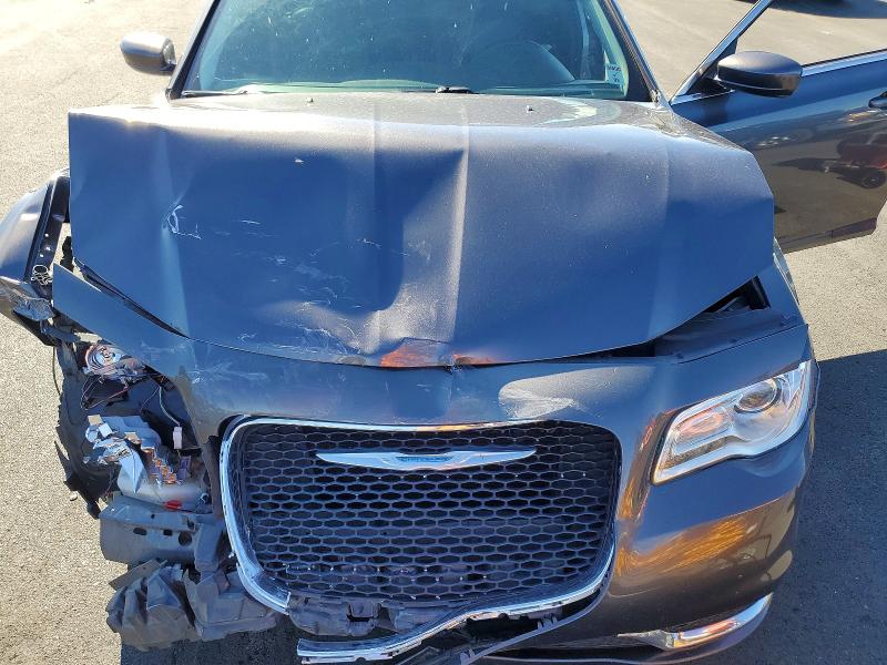 48803556 :رقم المزاد ، 2C3CCAAG6FH864288 vin ، 2015 Chrysler 300 مزاد بيع