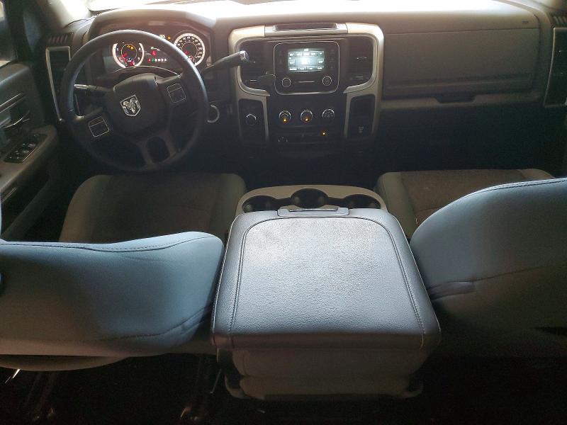 50171206 :رقم المزاد ، 3C6UR5DL8HG674338 vin ، 2017 Ram 2500 مزاد بيع