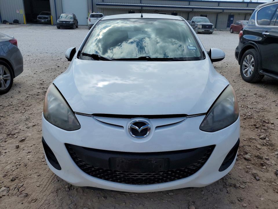 48842126 :رقم المزاد ، JM1DE1HY5B0126604 vin ، 2011 Mazda Mazda2 مزاد بيع