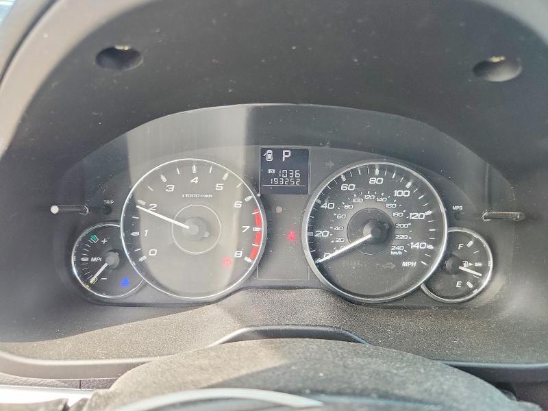 2011 Subaru Outback მანქანა იყიდება აუქციონზე, vin: 4S4BRBCC0B3425683, აუქციონის ნომერი: 48863006