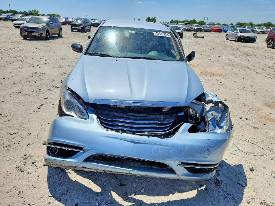 2014 Chrysler 200 მანქანა იყიდება აუქციონზე, vin: 1C3CCBCG4EN151592, აუქციონის ნომერი: 49972286