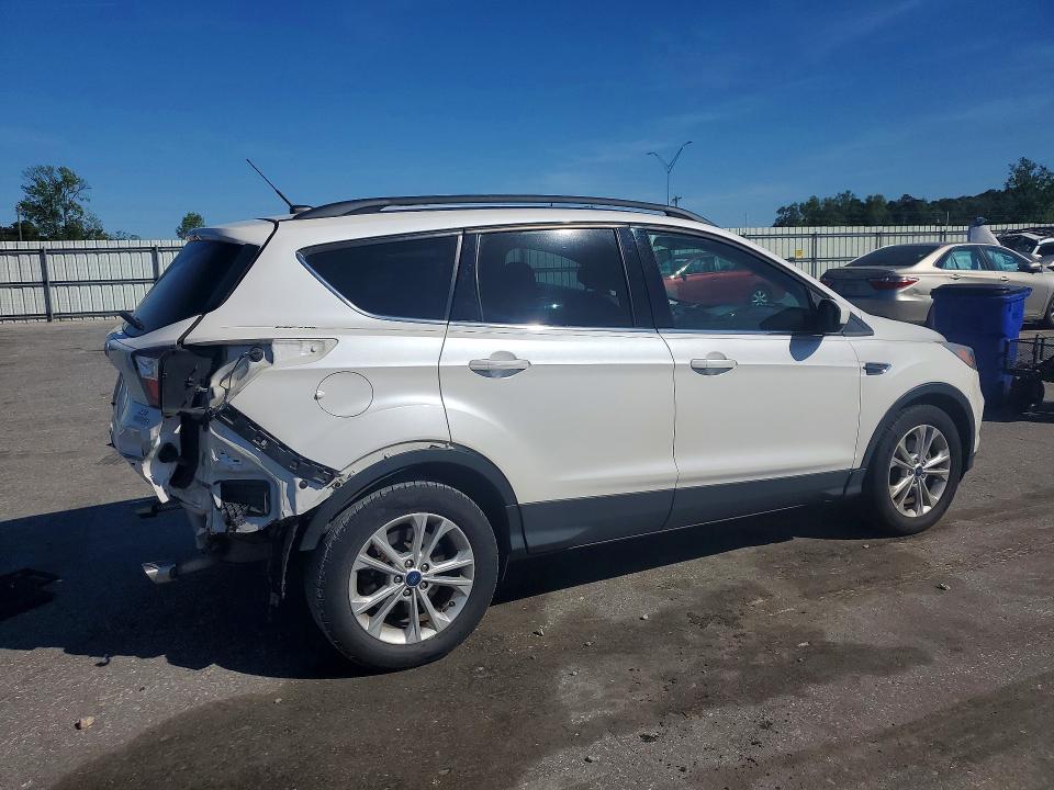 Продаж на аукціоні авто 2017 Ford Escape, vin: 1FMCU0GD1HUA31350, номер лоту: 49628826