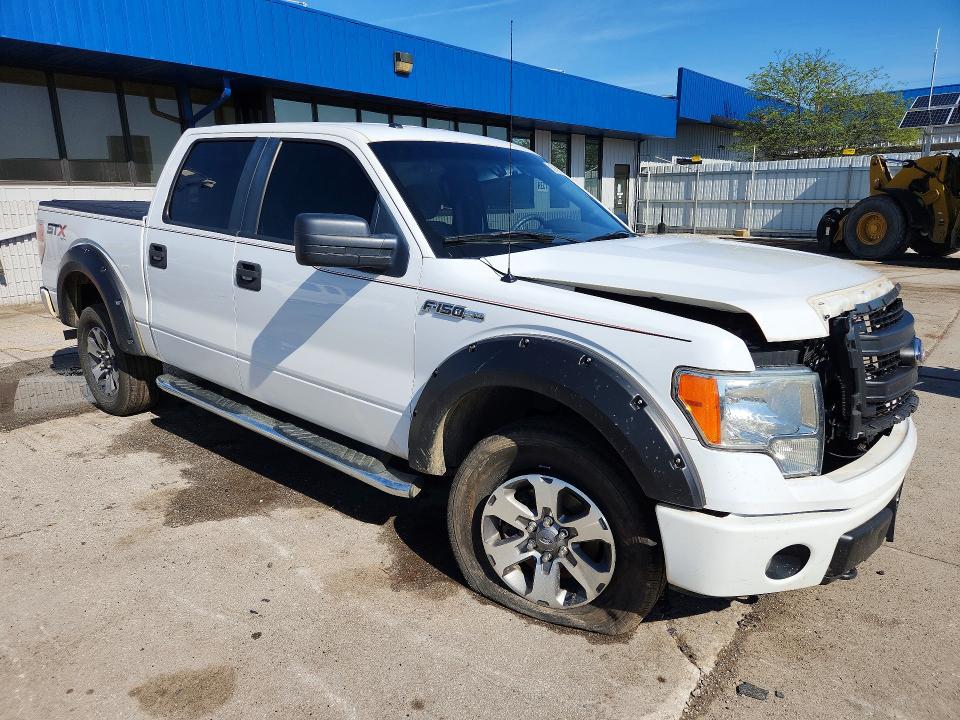 50140456 :رقم المزاد ، 1FTFW1EF7EFC47256 vin ، 2014 Ford F150 مزاد بيع