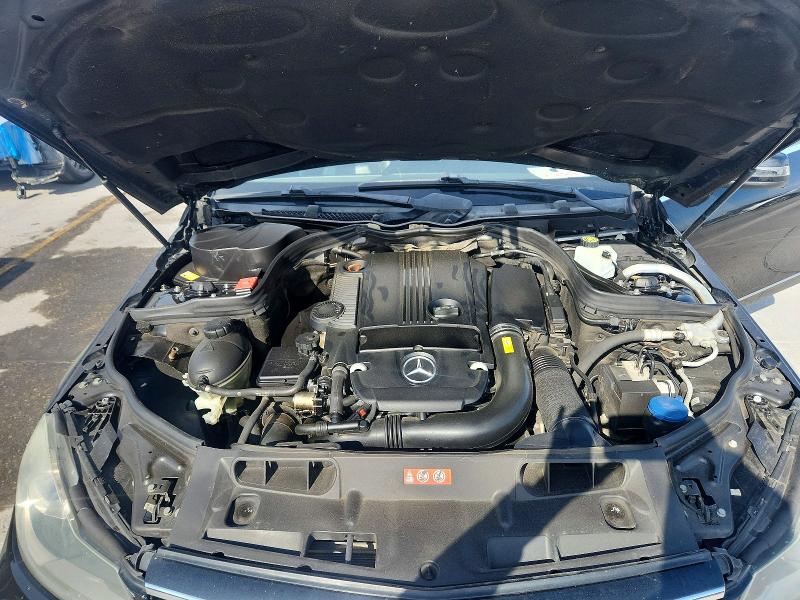 48490726 :رقم المزاد ، WDDGF4HB6EG220841 vin ، 2014 Mercedes-benz C مزاد بيع