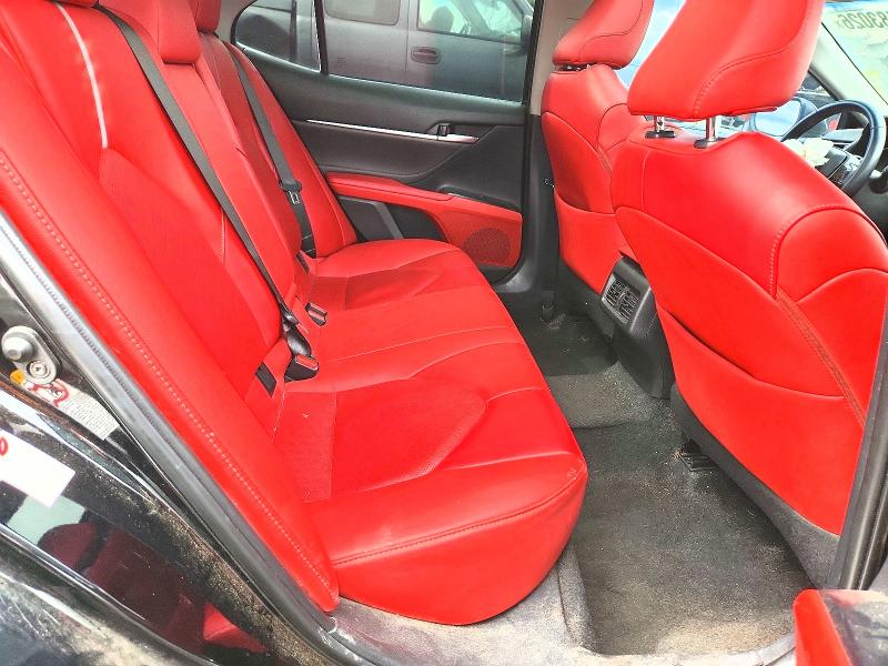 Aukcja sprzedaży 2018 Toyota Camry, vin: 4T1B61HKXJU117089, numer aukcji: 50583026
